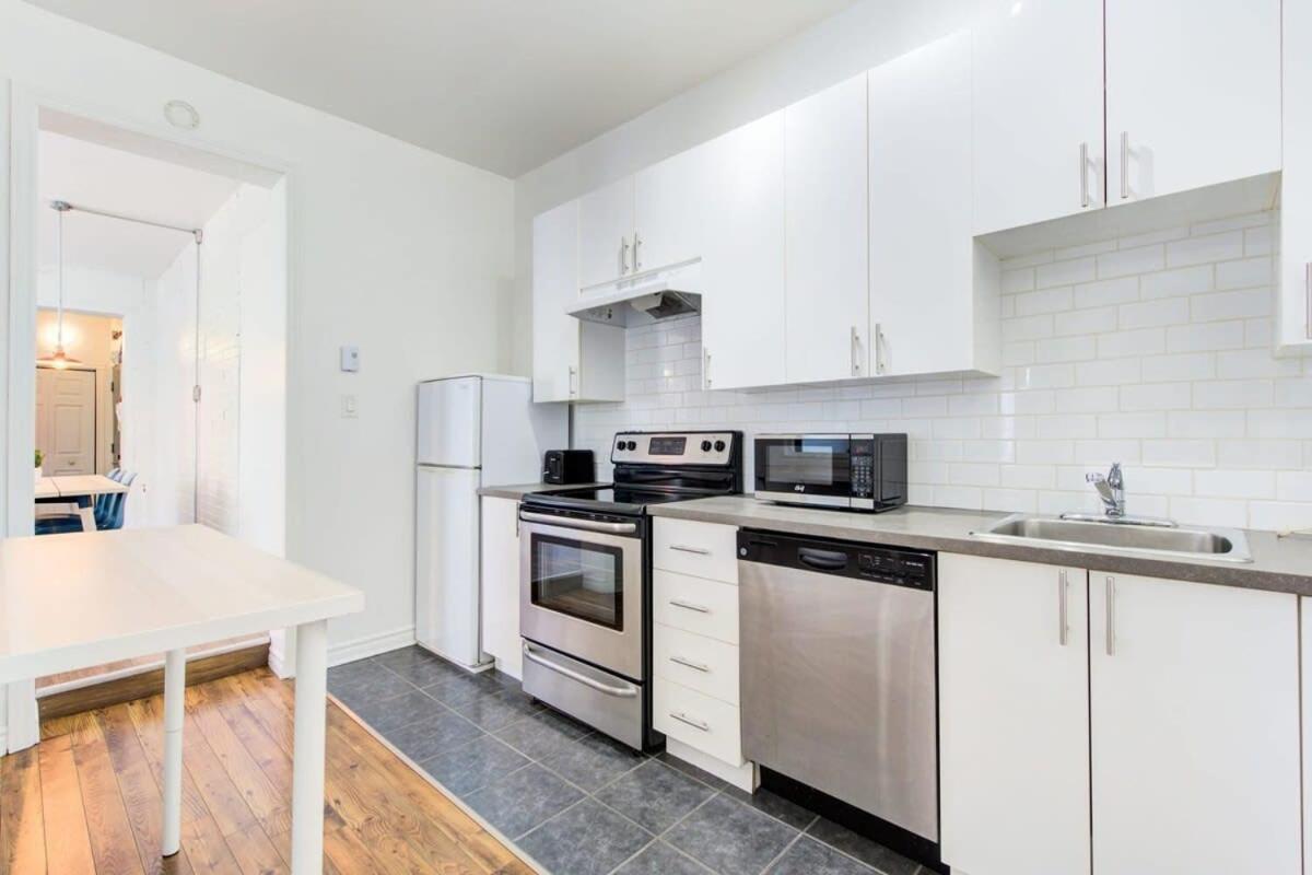 Chez Mont Royal Apartments! モントリオール エクステリア 写真