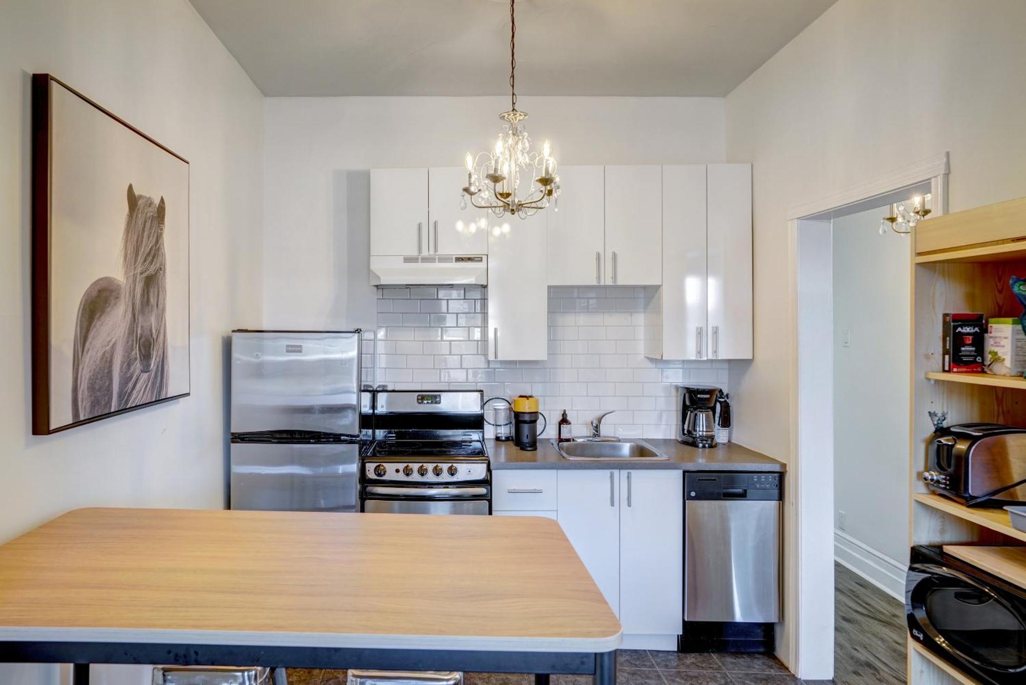 Chez Mont Royal Apartments! モントリオール エクステリア 写真